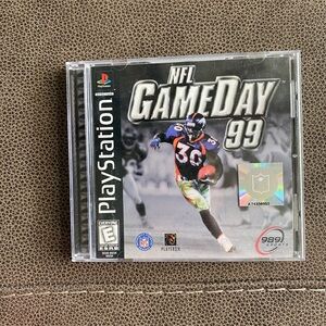 NFL GameDay 99 – PlayStation (PS1)
